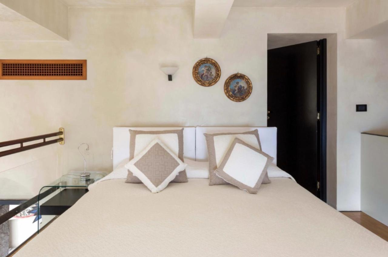 Eleonora Isola Bella Sea View Small Pool + Jacuzzi Villaer Taormina