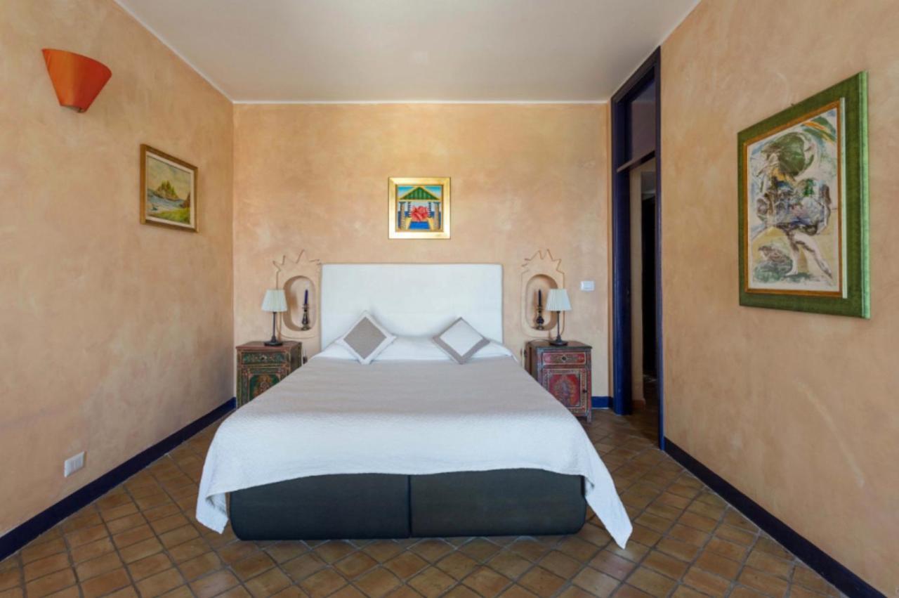 Villaer Eleonora Isola Bella Sea View Small Pool + Jacuzzi
