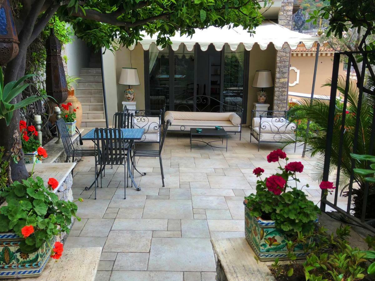 Villaer Eleonora Isola Bella Sea View Small Pool + Jacuzzi Taormina