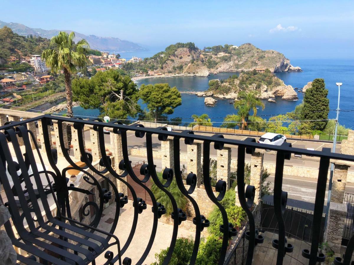 Eleonora Isola Bella Sea View Small Pool + Jacuzzi Villaer *