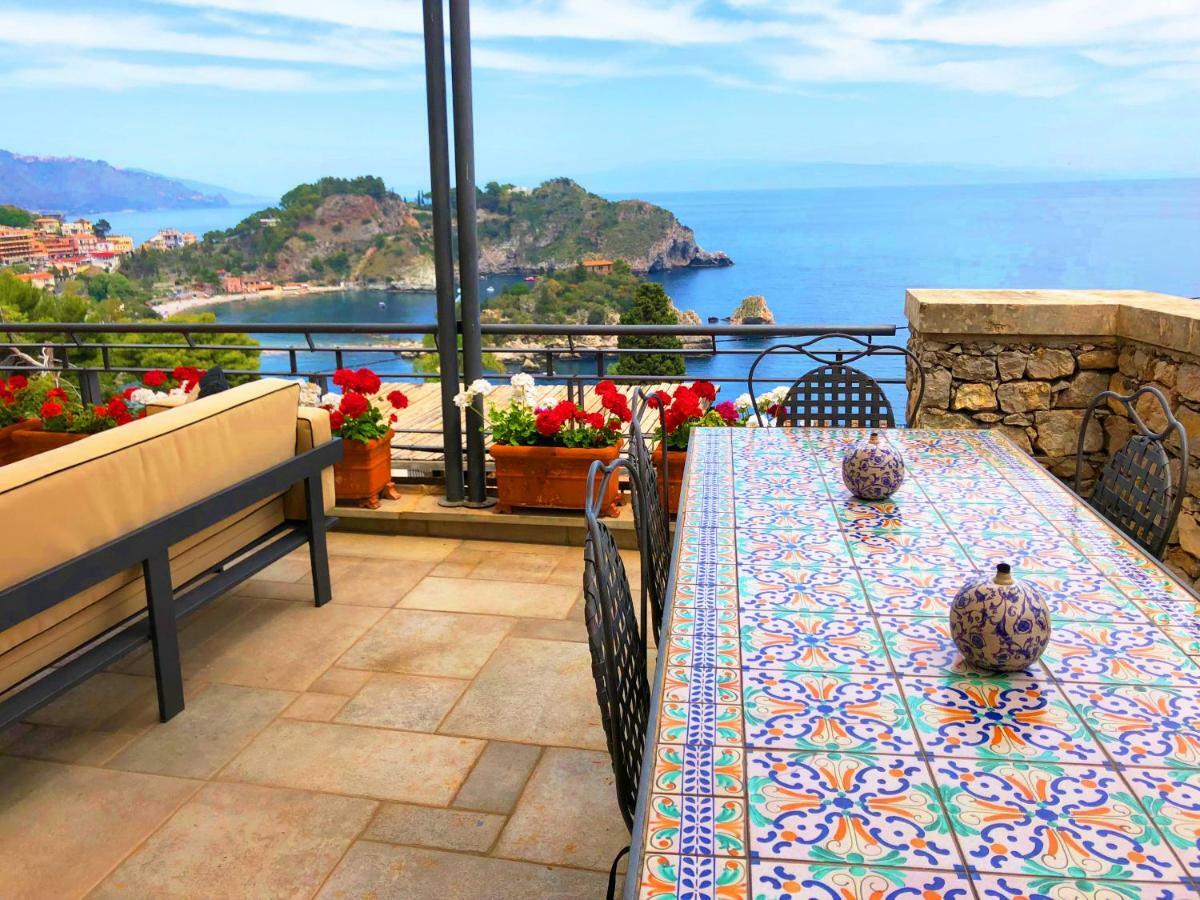 Eleonora Isola Bella Sea View Small Pool + Jacuzzi Villaer *